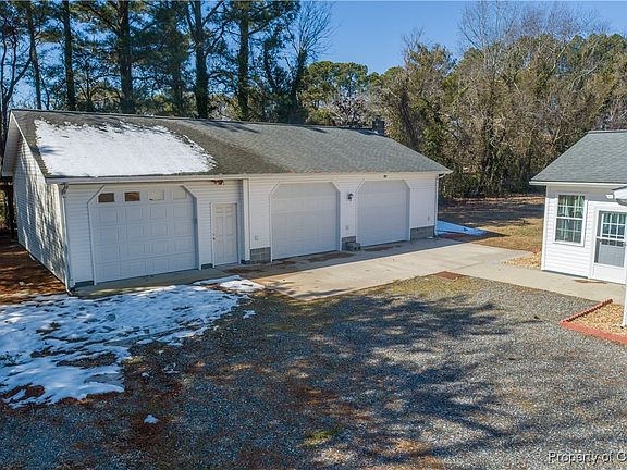 2nd image of 1868 Highland Dr