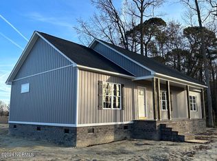 4454 Sharp Point Rd, Fountain, NC 27829