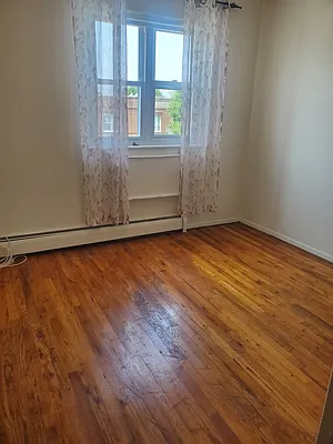 Rented by Liz Realty Group | media 6