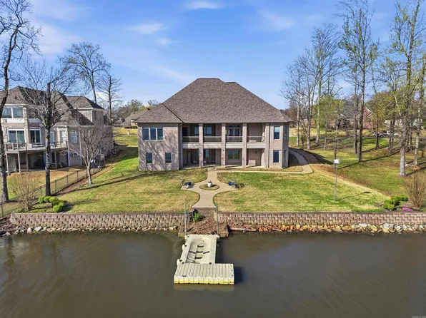 5918 Riviera Dr, Benton, AR 72019