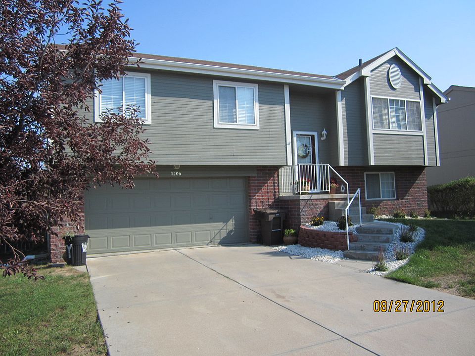 1st image of 3306 Wilhelminia Dr