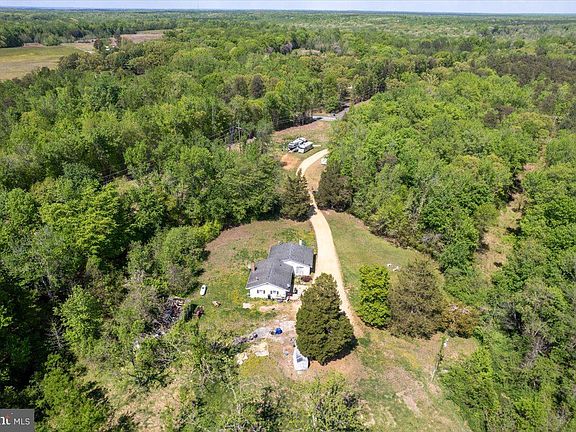 2nd image of 6395 Port Tobacco Rd