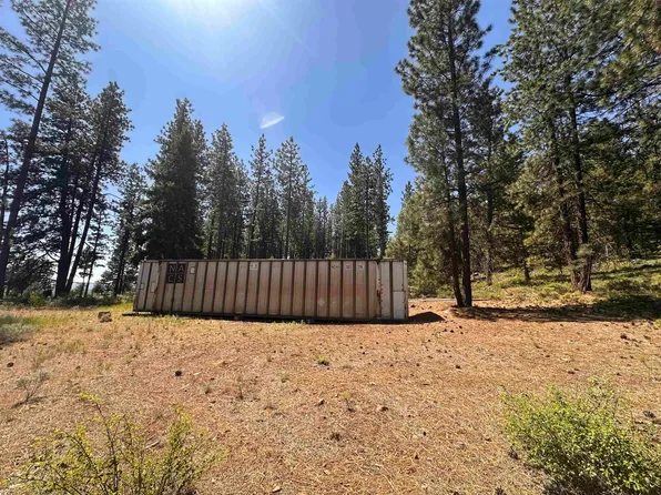 8022 Schoolhouse Rd, Dorris, CA 96023