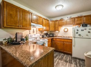 21 Crestwood Dr #1092760, Waterville, ME 04901