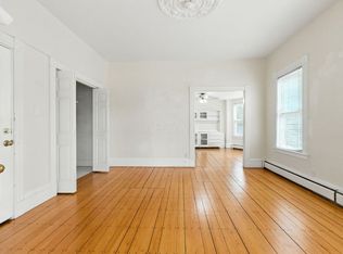 547 Broadway #1B, Somerville, MA 02145
