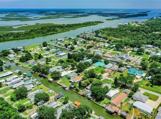 255 Randle Ave, Oak Hill, FL 32759