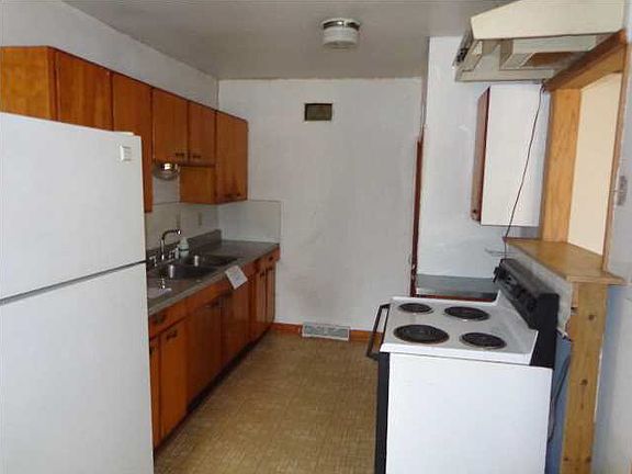 5th image of 1316 W 29th St S #Hud-181205012