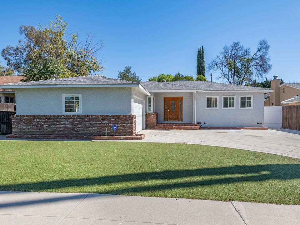 1st image of 7106 Encino Ave