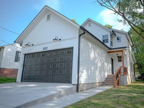 302 E North St, Benton, AR 72015