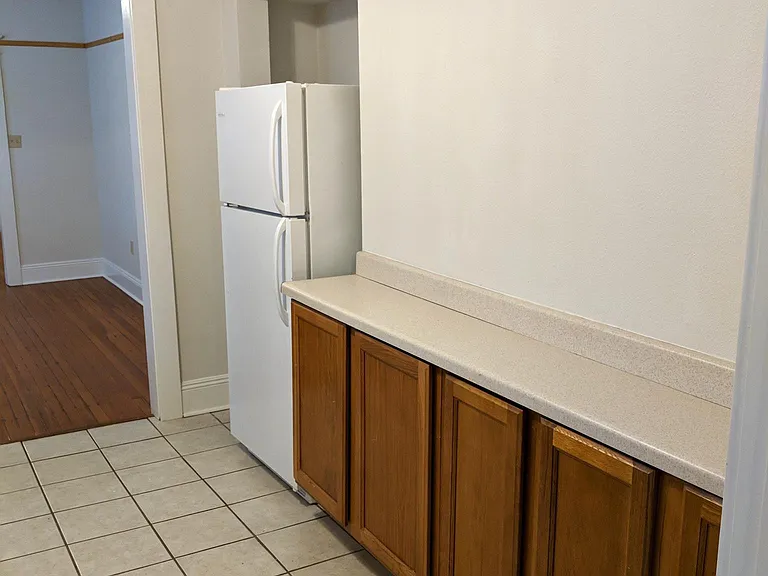 2429 Palmer Ave — Photo 6