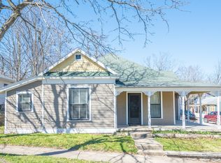 804 W Howe St, Bloomington, IN 47403