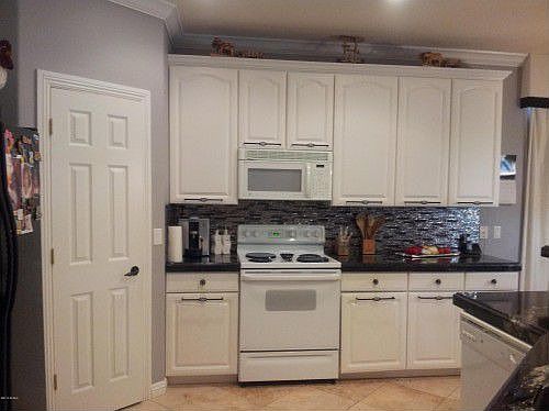 3rd image of 7239 W Paradise Ln