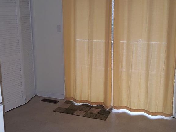 kitchen dining area