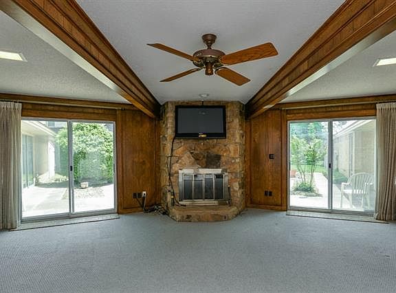 3rd image of 2802 Whispering Trail Cir