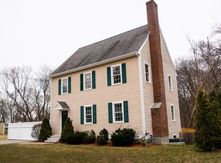 124 Grove St, Quincy, MA 02169