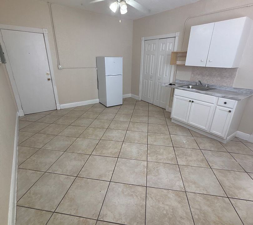 1st image of 1545 NW 1st St #11