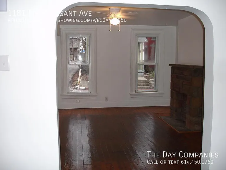 1181 Mount Pleasant Ave — Photo 2