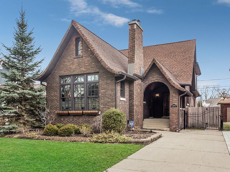 1st image of 5868 N Forest Glen Ave