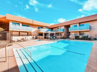 400 N Sunrise Way APT 116, Palm Springs, CA 92262