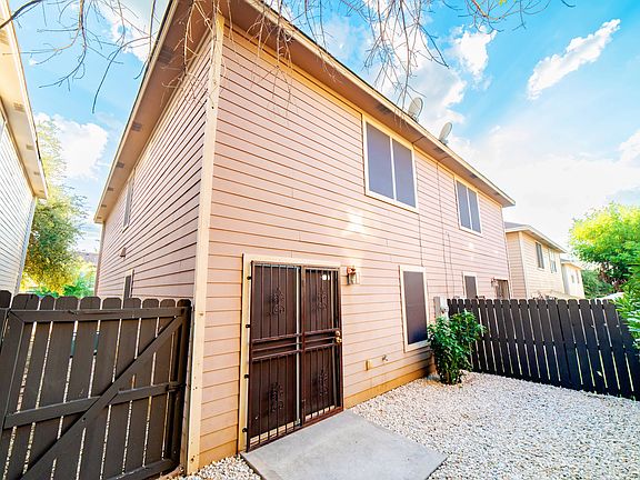 4th image of 4248 Dorel Dr #D-101