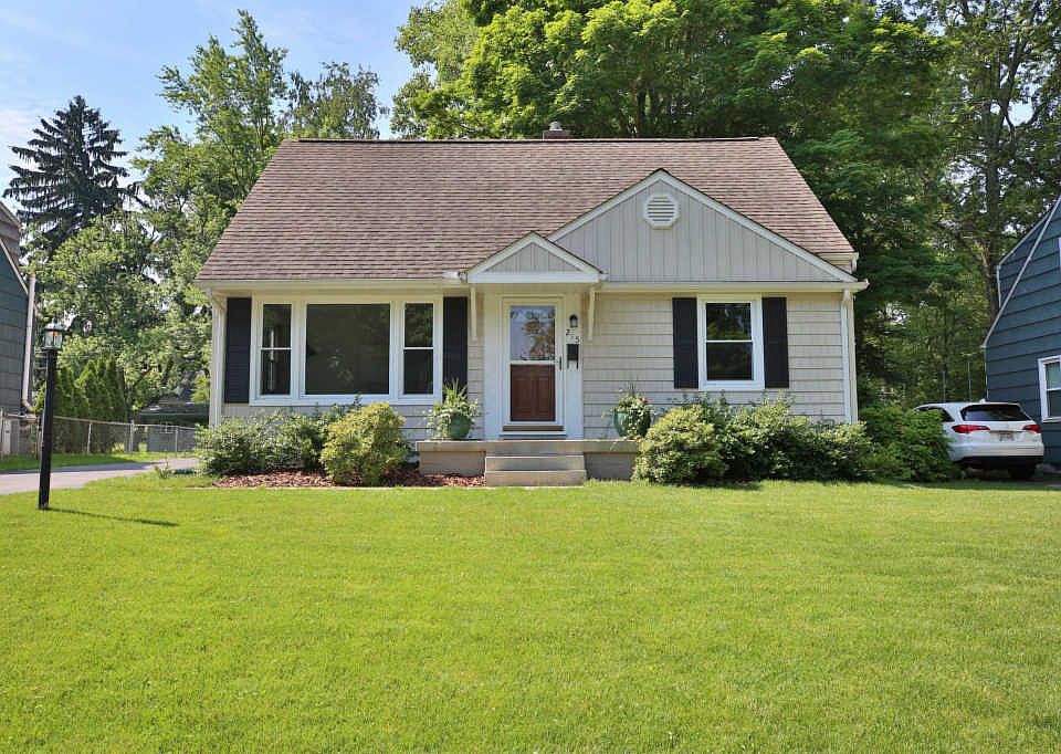 1st image of 215 Loveman Ave