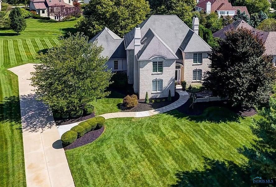 1st image of 1550 Cobblestone Dr