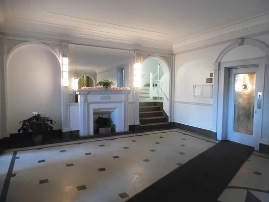 Rented by Keller Williams NYC | media 20