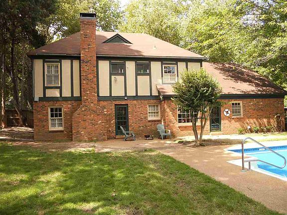 2nd image of 8365 Shady Creek Dr