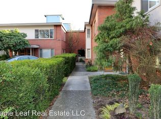 611 N 50th St #7, Seattle, WA 98103