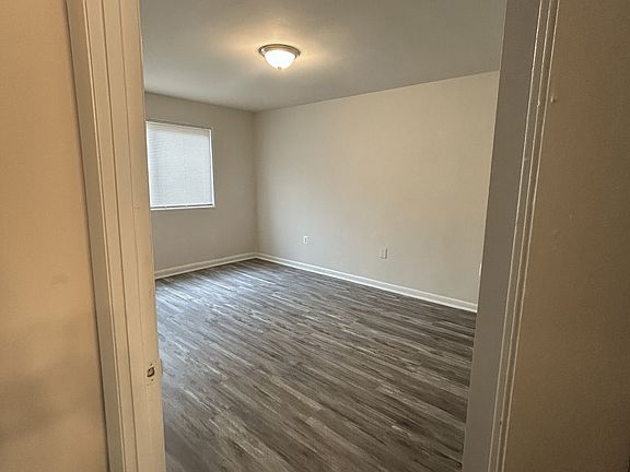 5th image of 2800 Jasper St SE #103