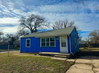2301 N Volutsia Ave, Wichita, KS 67219