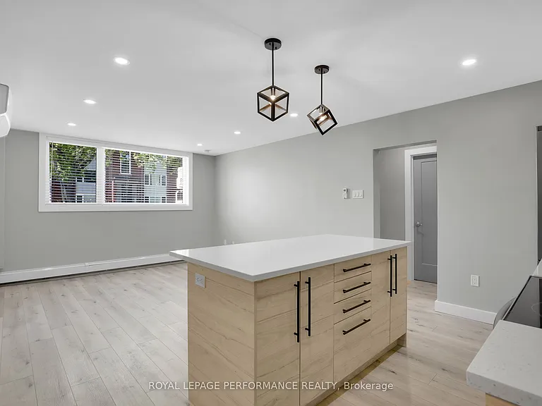 695 Morgan St #2 — Photo 9