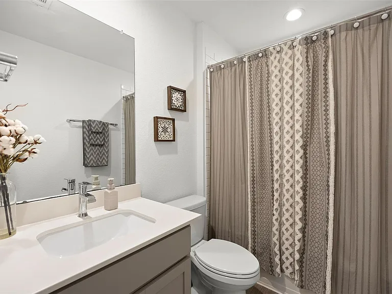 1134 Della Ln — Photo 21