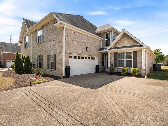 2nd image of 1113 Chickadee Cir