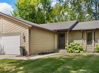4583 Sutton Pl SW, Grandville, MI 49418