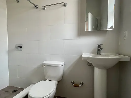 Rented by Compass | media 8