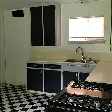 5th image of 6829 Pecan Park Dr