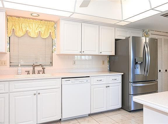 3rd image of 4806 Lakewood Blvd #B-14