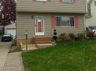 4397 W 50th St, Cleveland, OH