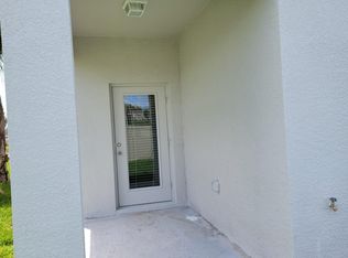 14308 Easy Goer St, Sun City Center, FL 33573