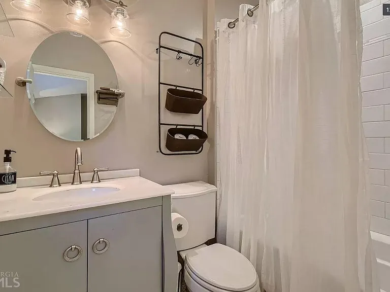 2208 Queen Anne Ct — Photo 19