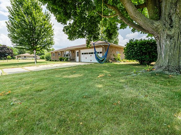 4th image of 480 Kublick Dr