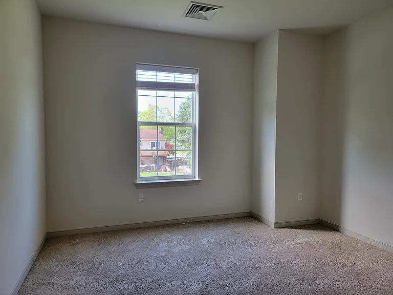 1971 Shady Oak Dr — Photo 12