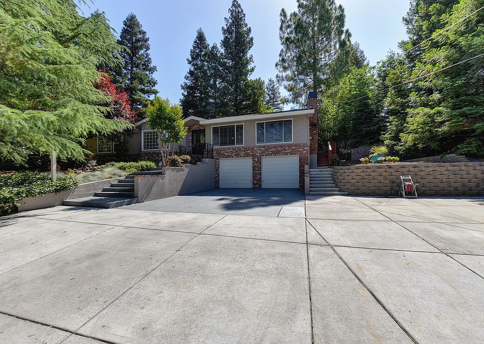 1st image of 3018 San Lorenzo Way