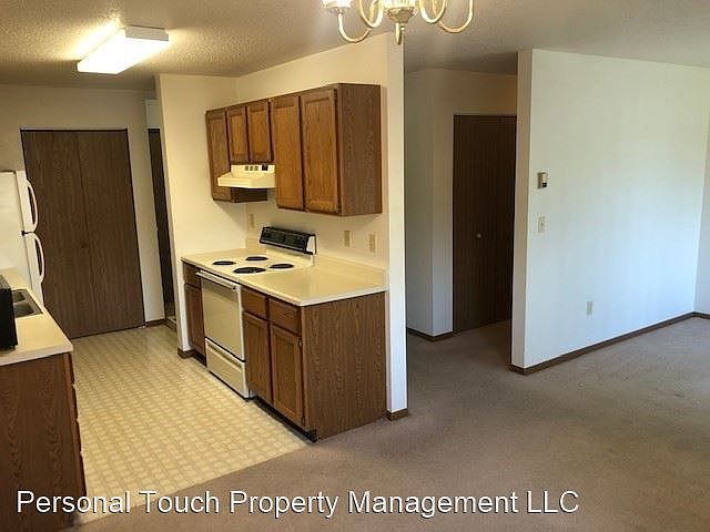 1st image of 500 2nd St SW APT 205