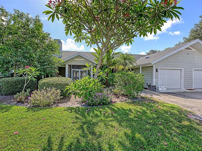 4935 Riverwood Ave — Photo 4