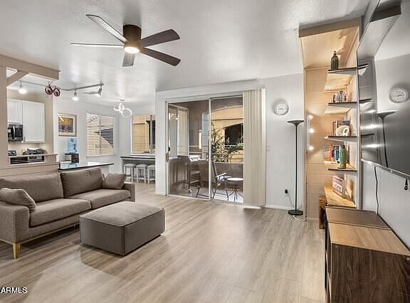 4th image of 7009 E Acoma Dr Unit 2087