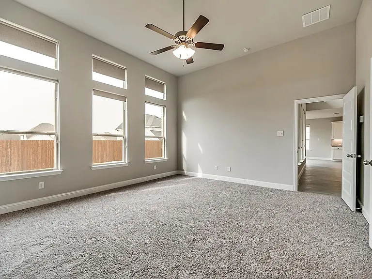 412 Winding Creek Ln — Photo 14