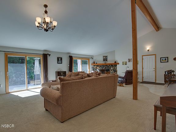 3rd image of 850 Fredensborg Canyon Rd