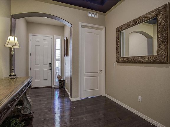 3rd image of 8018 Tamarac Ct